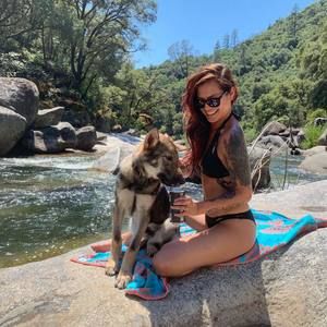 Meet your Posher, Thuy